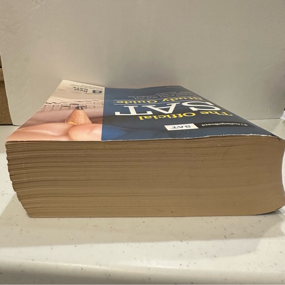 The Official Sat Study Guide Paperback 2018 Edition - Picture 5 of 7